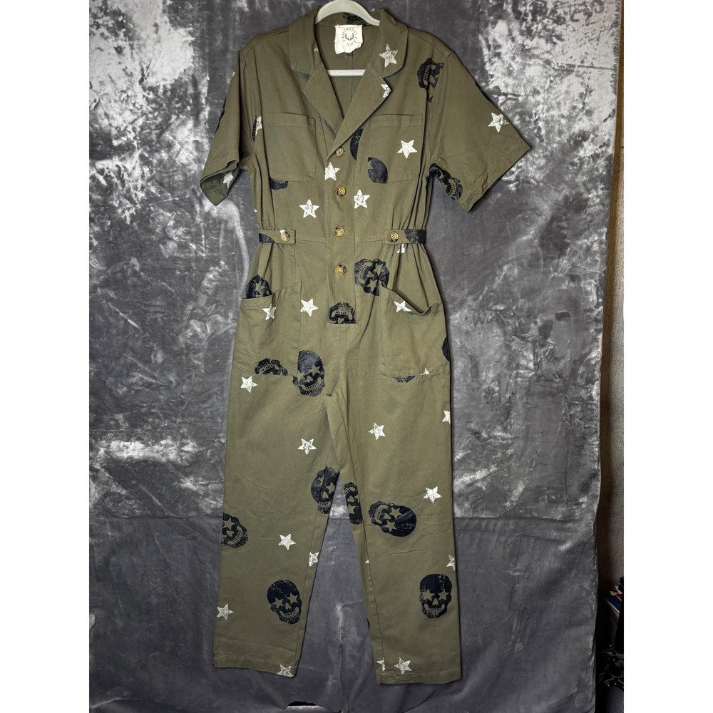 Fantastic Fawn Womens Olive Green Skull & Star Print Utility Jumpsuit Size L - Picture 2 of 10